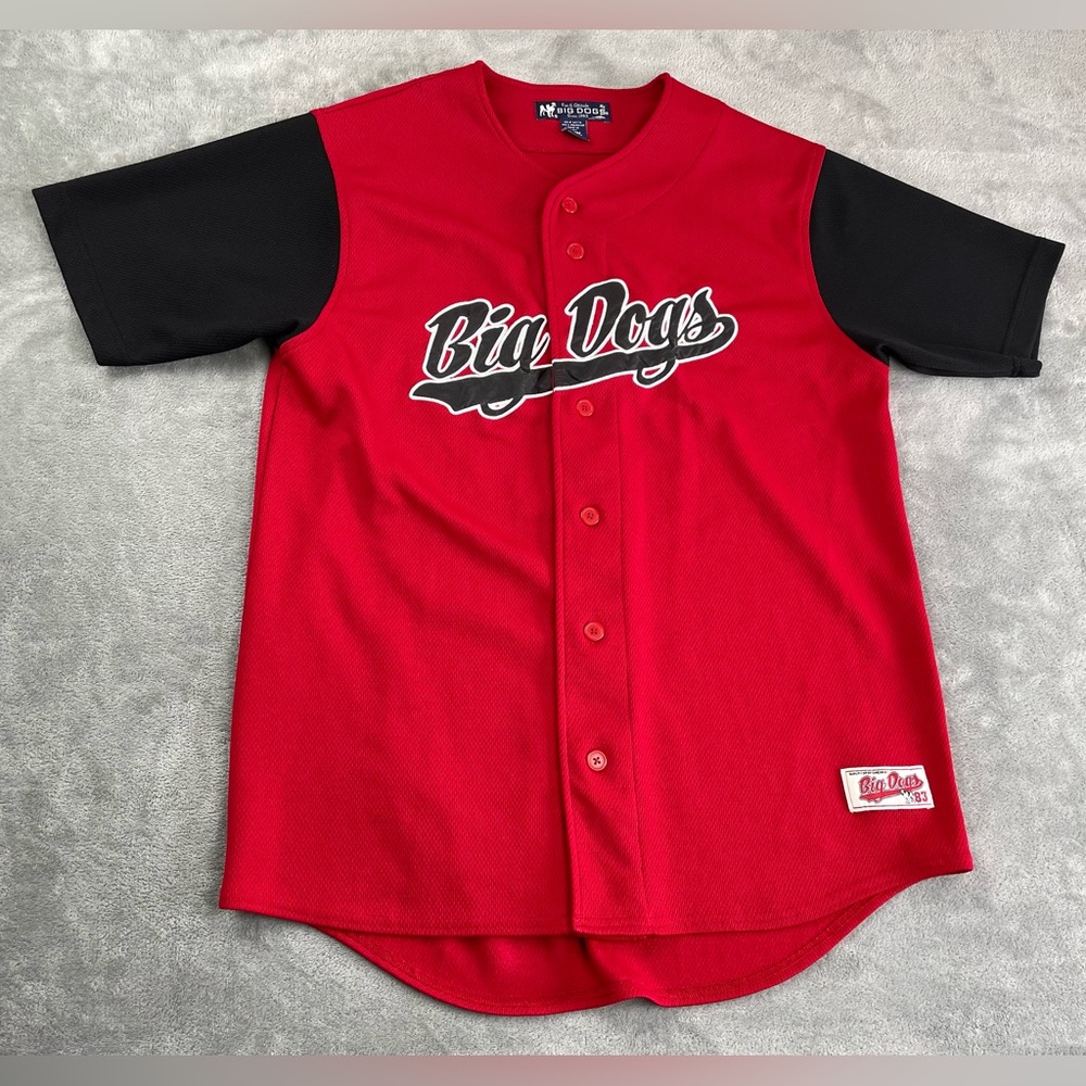Big Dogs Baseball Jersey Shirt Mens Medium Red Black Spellout Short Sleeve